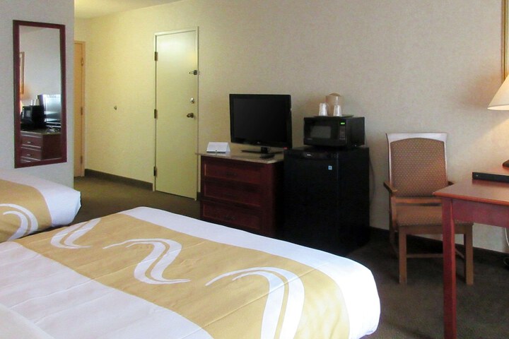 Room 23 of 30