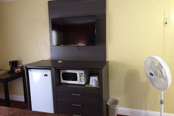 Room 14 of 46
