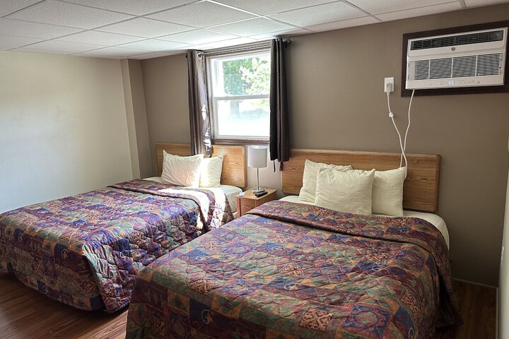 Room 257 of 443