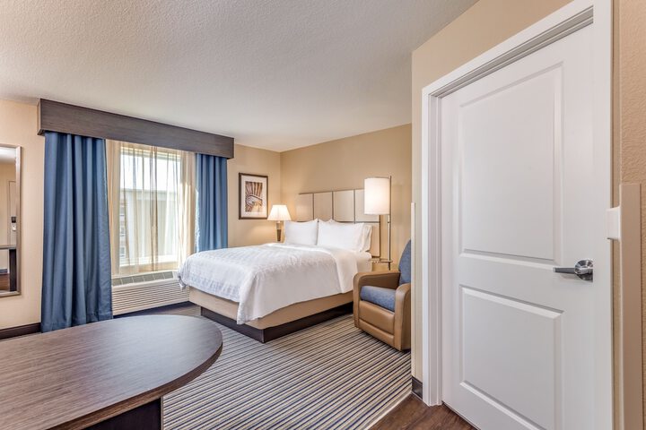 Candlewood Suites Eau Claire I-94 by IHG