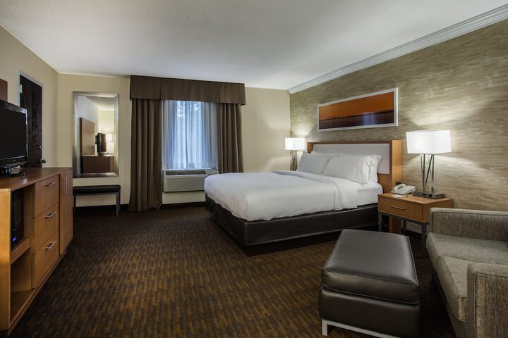 Holiday Inn Saratoga Springs by IHG