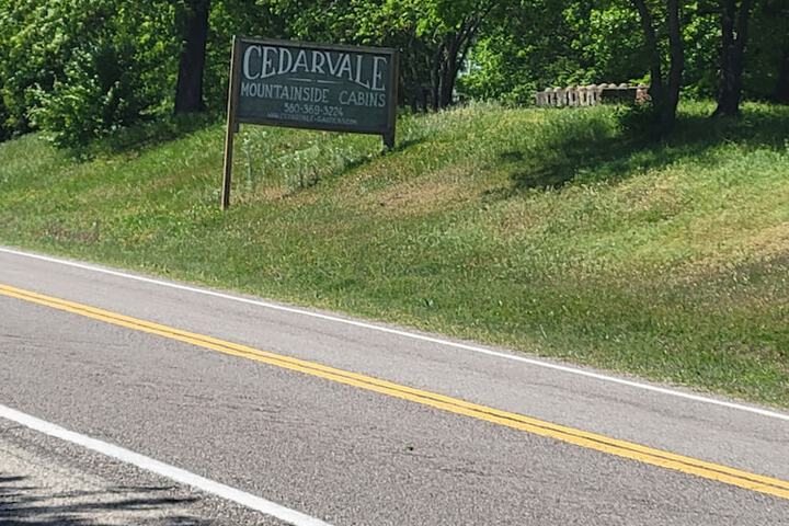 Cedarvale Cabins at Turner Falls