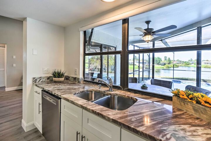 Waterfront Port Richey House w / Heated Pool!