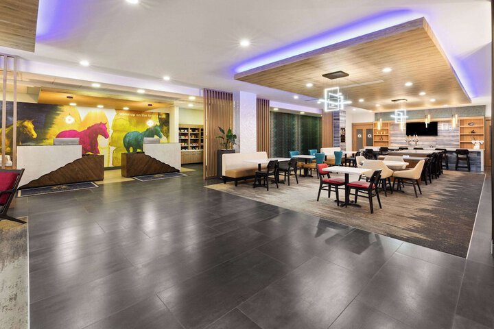 Hotel Interior 12 of 45