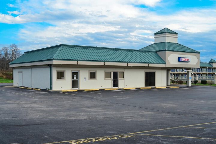 Motel 6 Pulaski TN