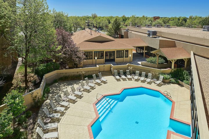 Pool 4 of 45