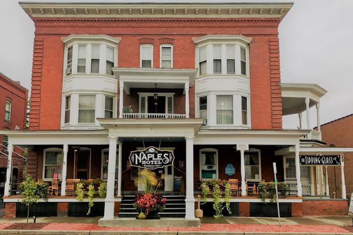 The Naples Hotel