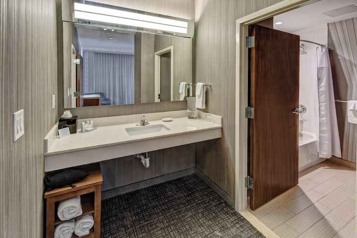 Room 12 of 29