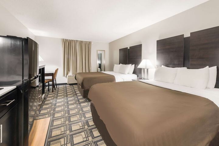 Room 43 of 60