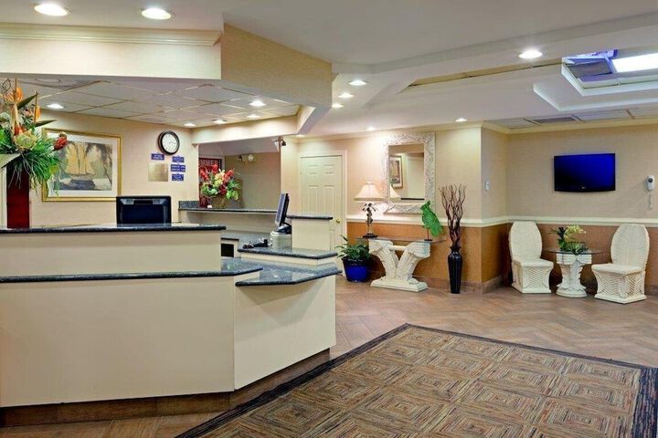 Hotel Interior 7 of 49