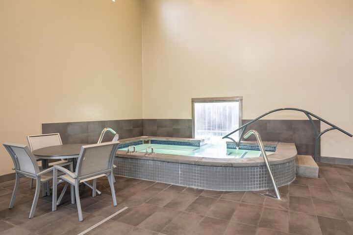 Hampton Inn & Suites Logan