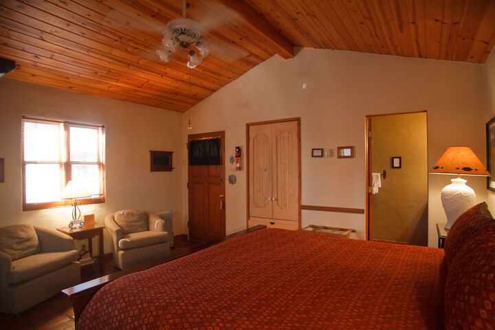Room 30 of 149