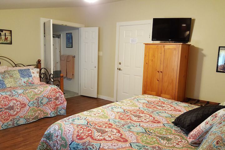 Room 19 of 68
