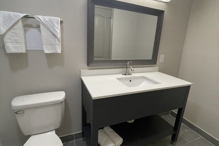 Room 20 of 34