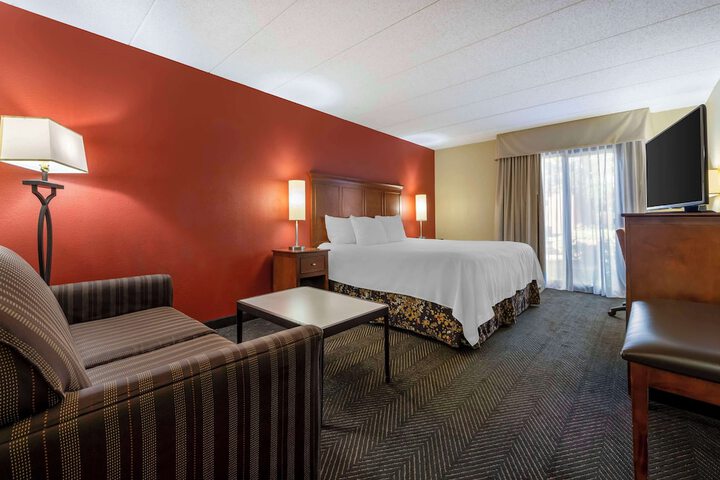 Best Western Plus St. Paul North / Shoreview