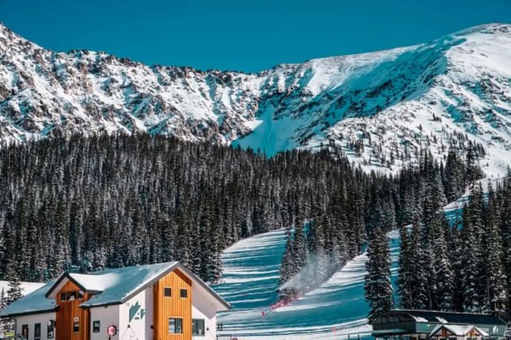 Hotel Indigo Silverthorne by IHG