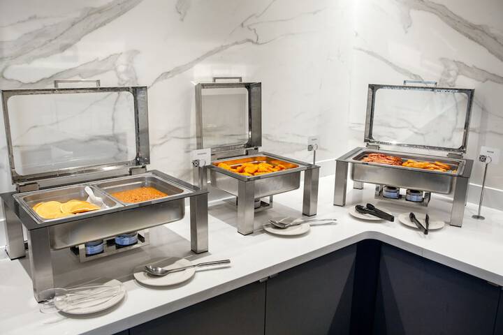 Hilton Garden Inn Toronto / Oakville