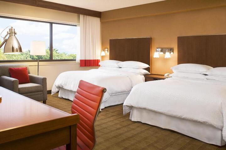 Four Points by Sheraton Cleveland Airport