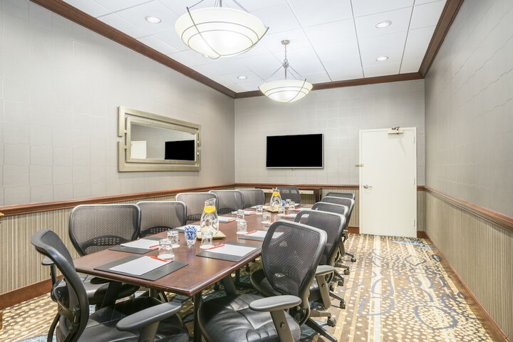 Crowne Plaza Crystal City-Washington D.C. by IHG