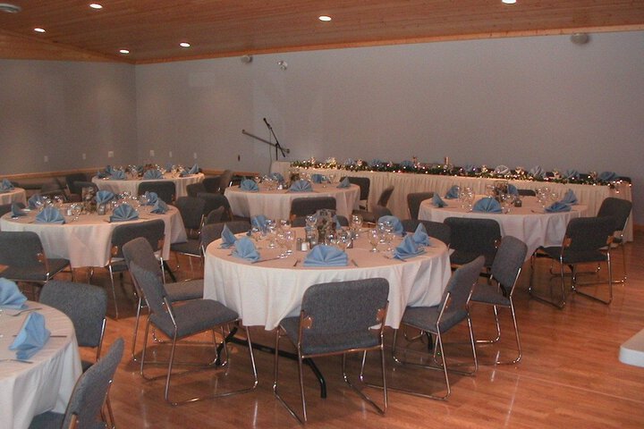 Ballroom/Hall 48 of 78