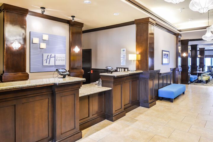Hotel 4 of 39