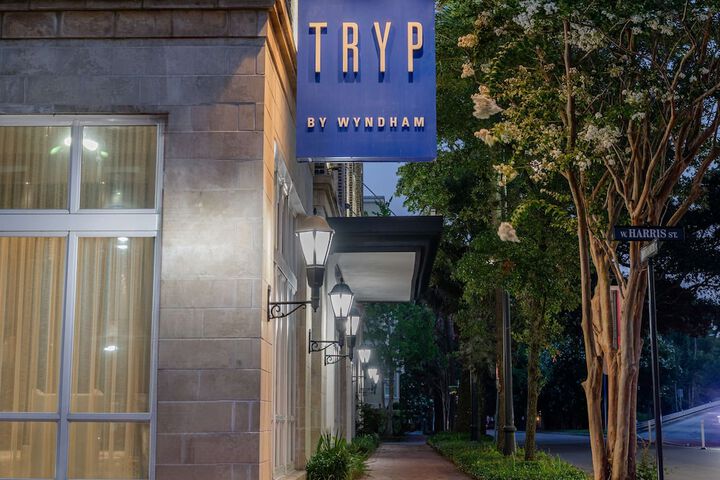TRYP by Wyndham Savannah Downtown / Historic District