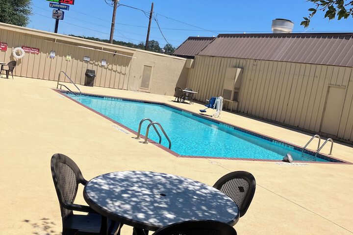 Days Inn Sonora Devils River