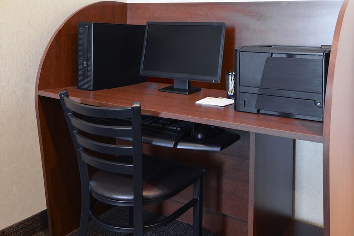 Business Center 50 of 52