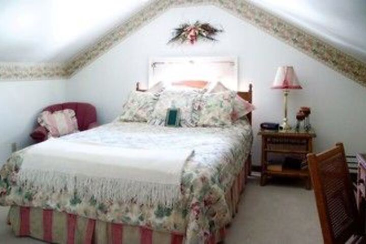 Arbor Hill Inn
