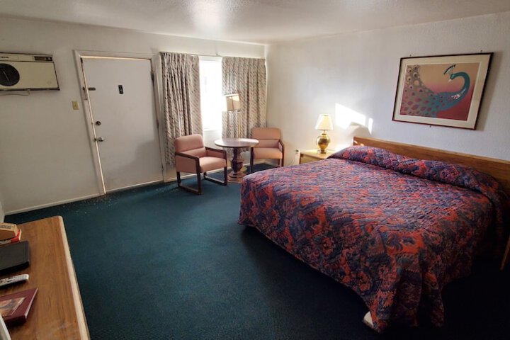 Room 43 of 57