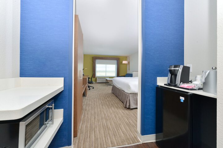 Room 42 of 62