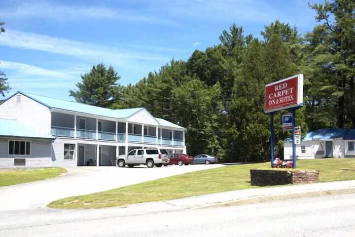 Red Carpet Inn & Suites