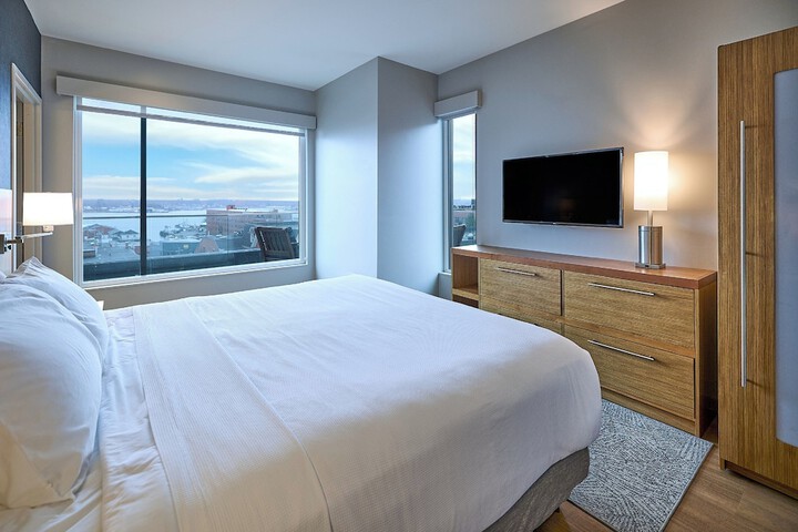 Hyatt Place Portland Downtown - Old Port Square