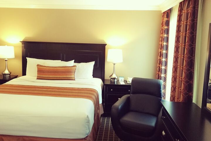 The Wilshire Grand Hotel