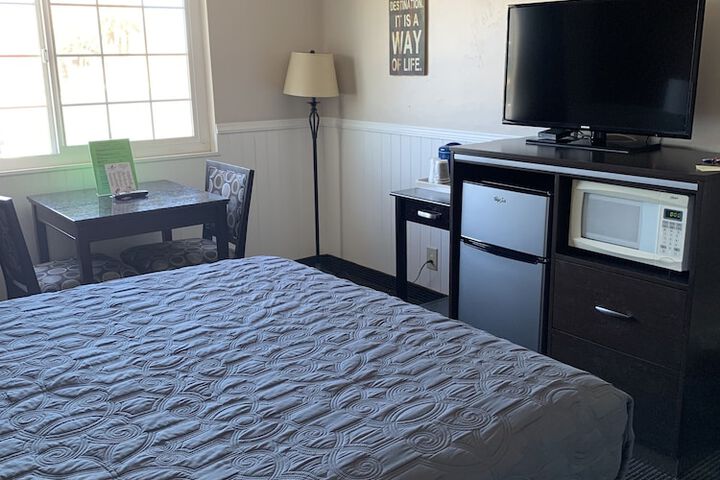 Room 35 of 54