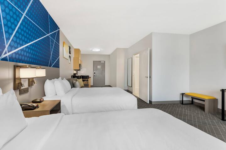 Comfort Inn Ballard-Roosevelt