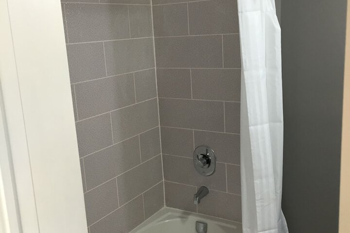Room 18 of 34