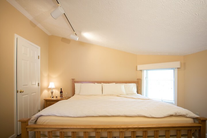 Room 18 of 46