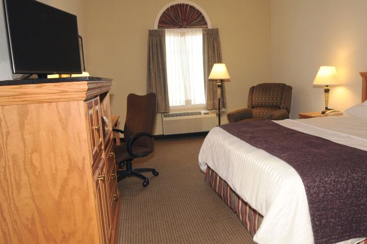 Room 33 of 45