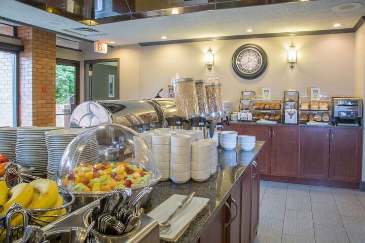 Breakfast/Coffee Service 49 of 53