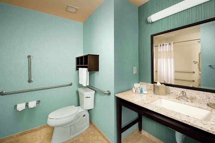 Room 11 of 24