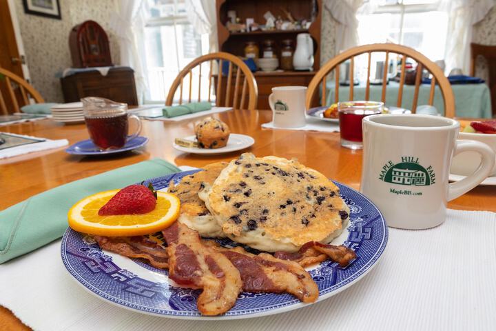 Breakfast/Coffee Service 125 of 191