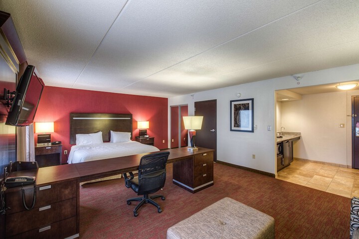Room 30 of 51