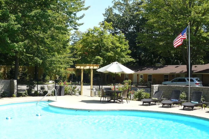 The Saugatuck Retro Resort Motel