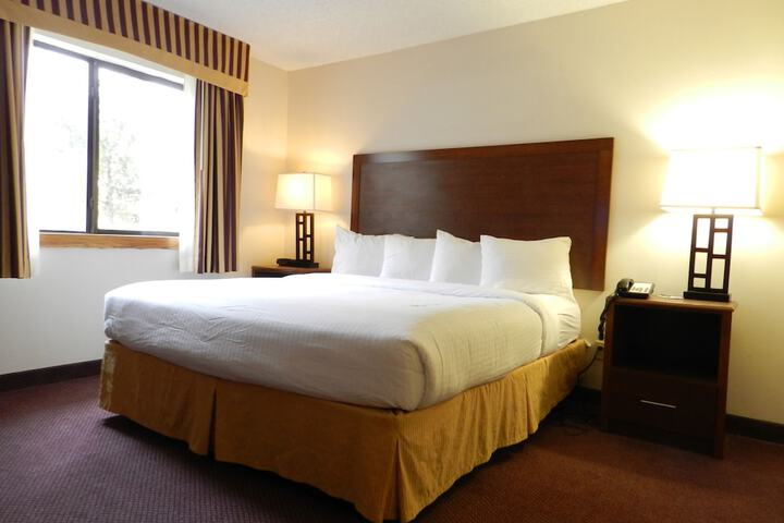 Room 12 of 37