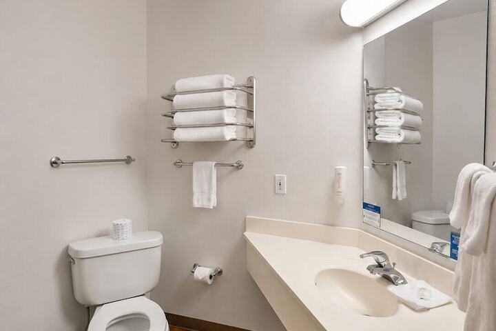 Econo Lodge Menomonie