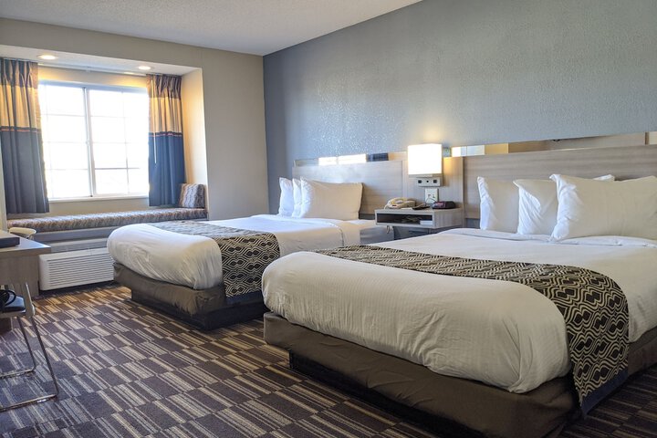 Room 21 of 54
