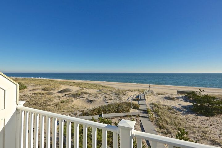 Sea Crest Resort