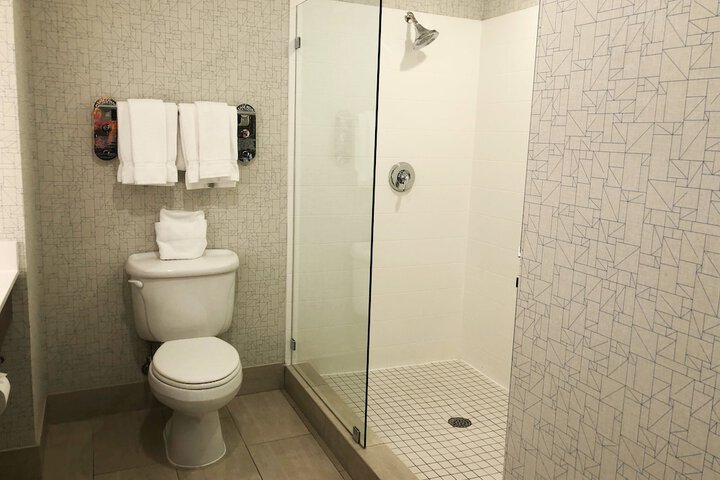 Room 34 of 78