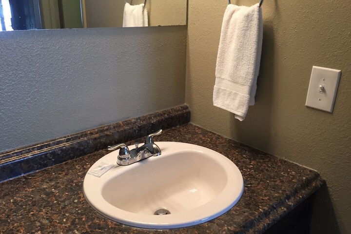 Gateway Inn